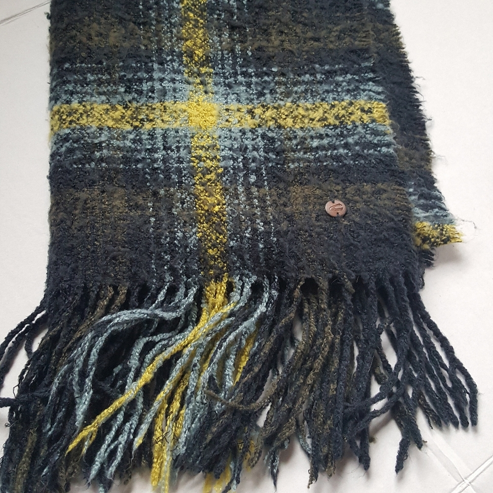 Camel Active Plaid Fringe Scarf Wrap